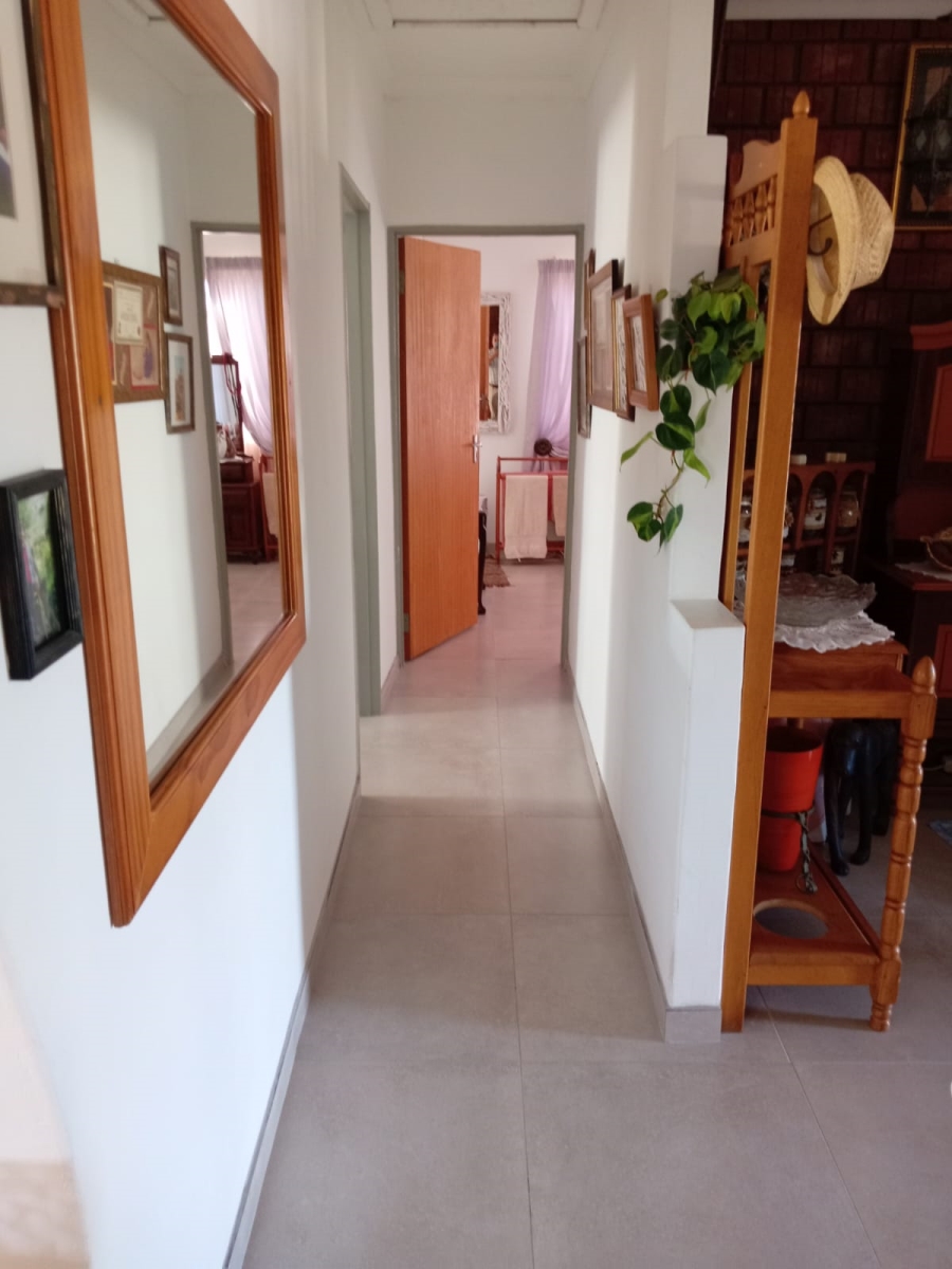 3 Bedroom Property for Sale in Wavecrest Eastern Cape